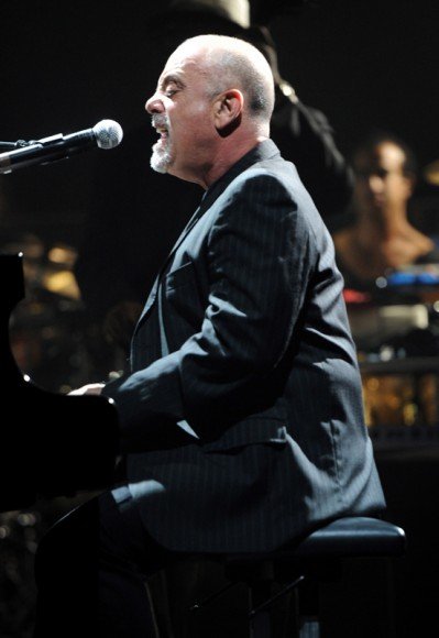 Billy Joel Singing Hard