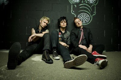 Green Day Chillen On the Ground