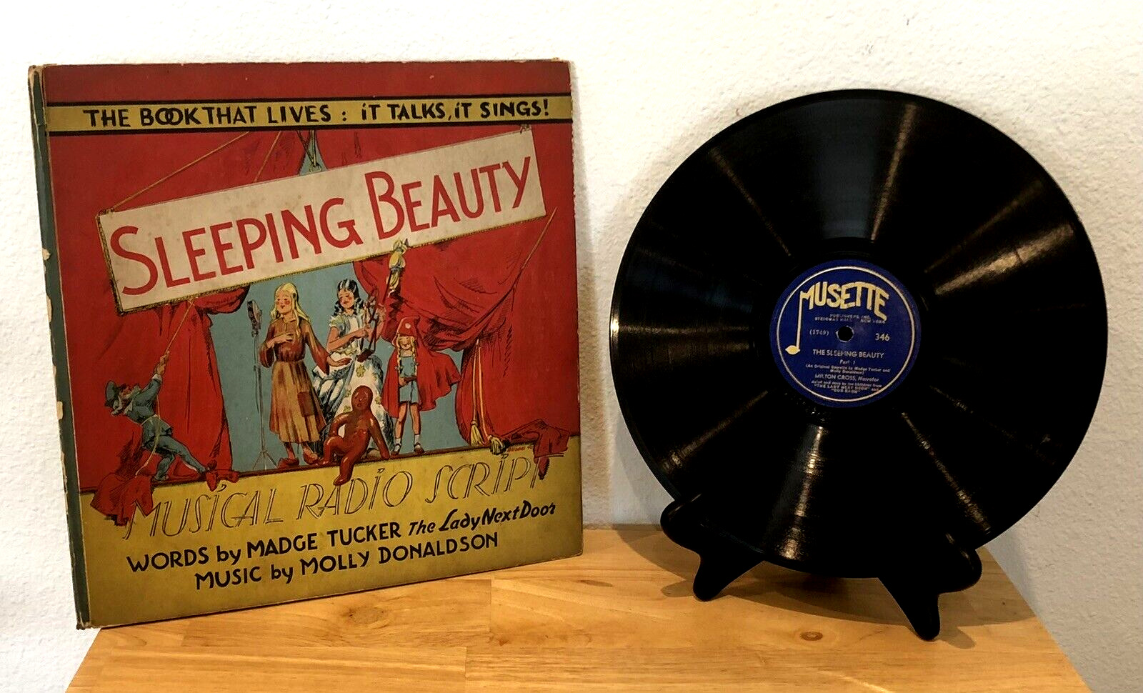 VINTAGE 1940 SLEEPING BEAUTY MUSICAL RADIO SCRIPT BOOK ORIGINAL MUSETTE RECORD