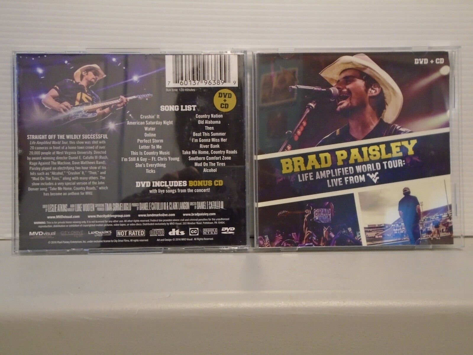 BRAD PAISLEY-Life Amplified World Tour-CD & DVD-2016