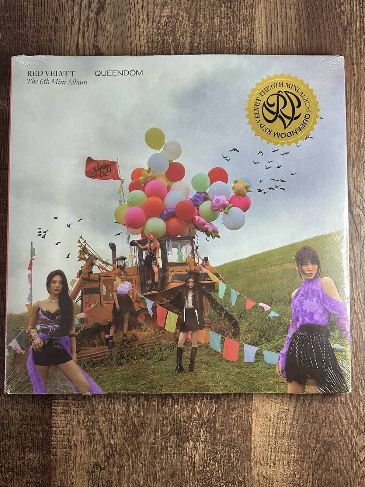 RED VELVET 6th Mini Album [Queendom] Queens B Ver. CD+84p P.Book+3p Card+B.Mark