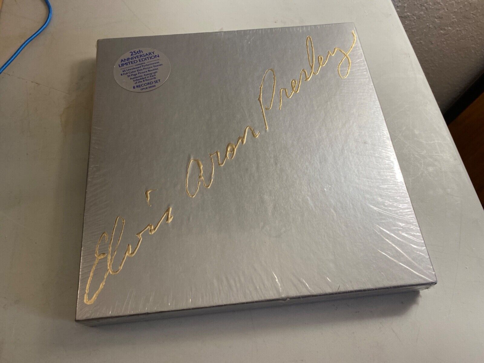 ELVIS ARON PRESLEY 1955-1980 25 ANNIVERSARY 8-LP BOX SET LIMITED EDITION SEALED