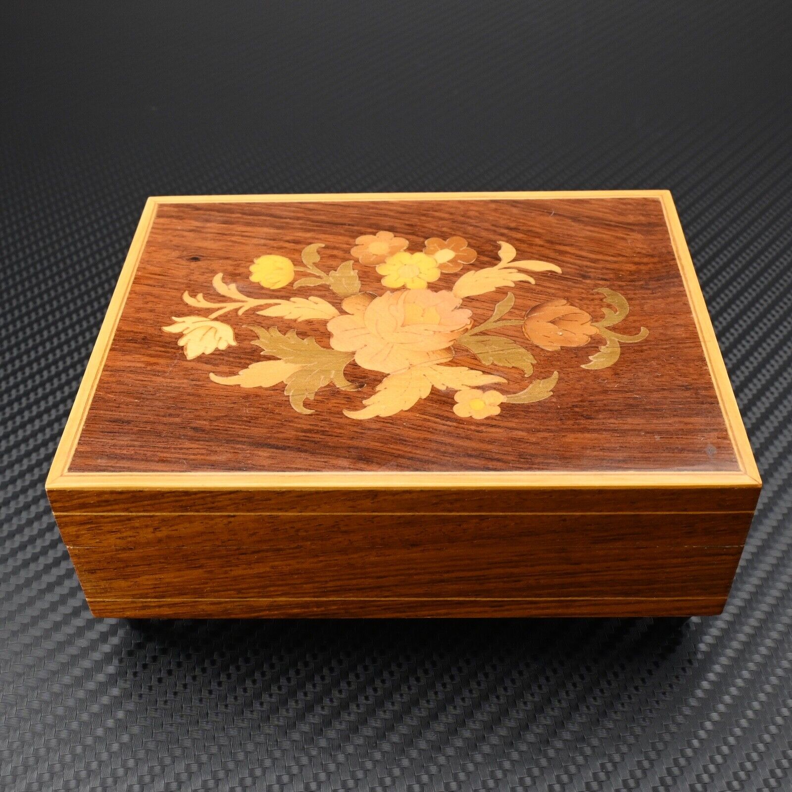 Vintage Reuge Swiss Inlaid Floral Music Box - Swiss MusicalMovement - \