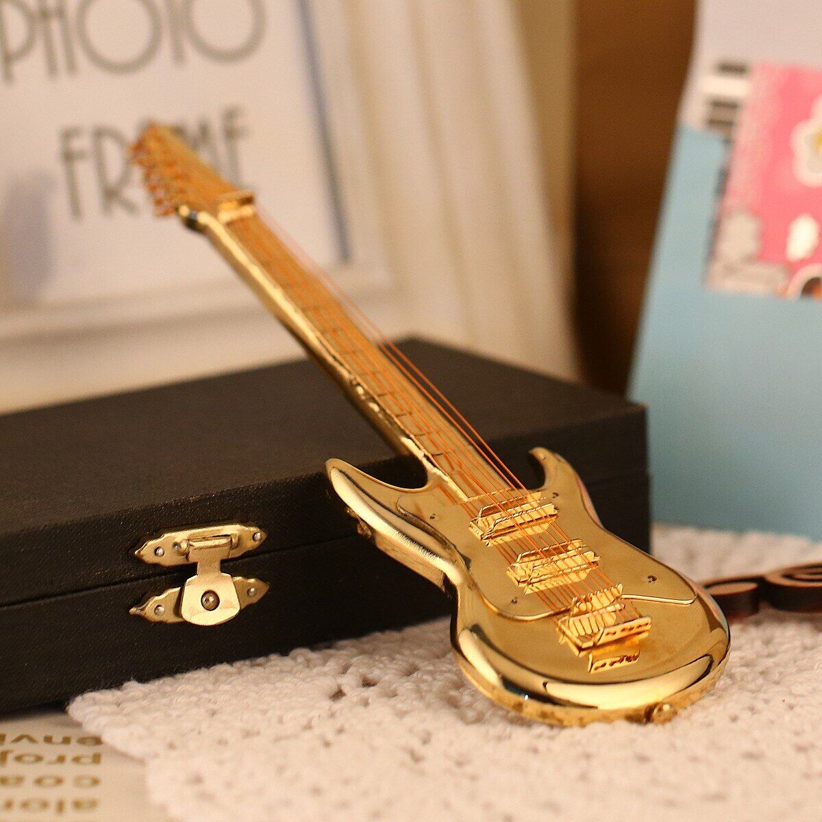 Guitar Model Replica Display  Mini Ornament Gold Plated Miniature