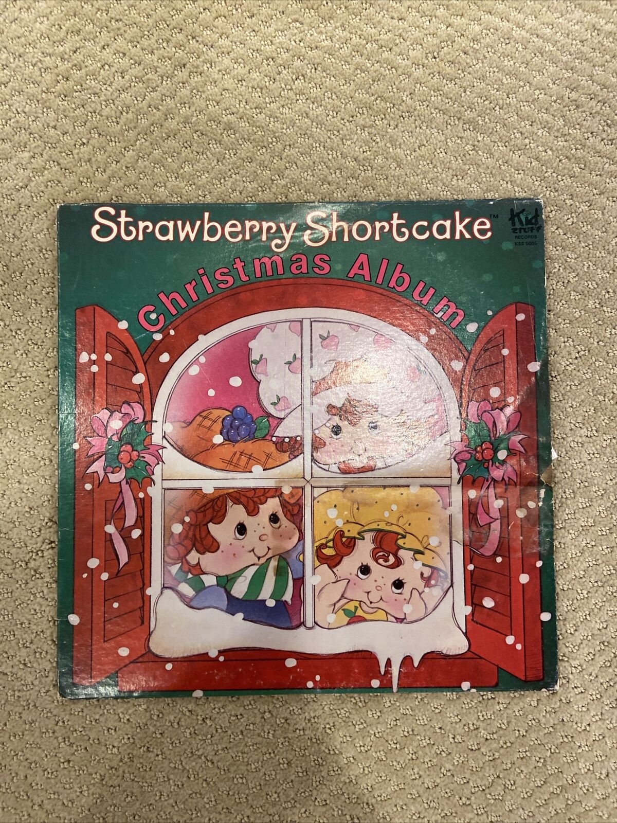 1980 Vintage Strawberry Shortcake Christmas Album - LP ( Record)