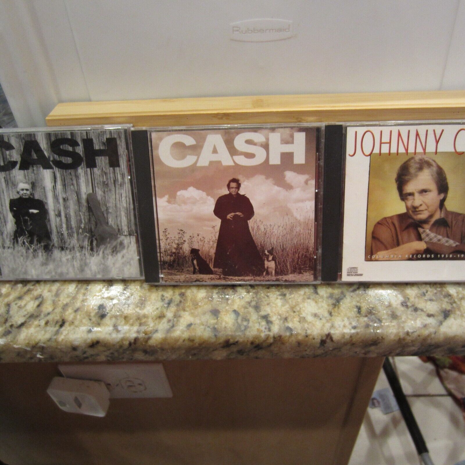 JOHNNY CASH -AMAZING LOT OF 6 MUSIC CDS  