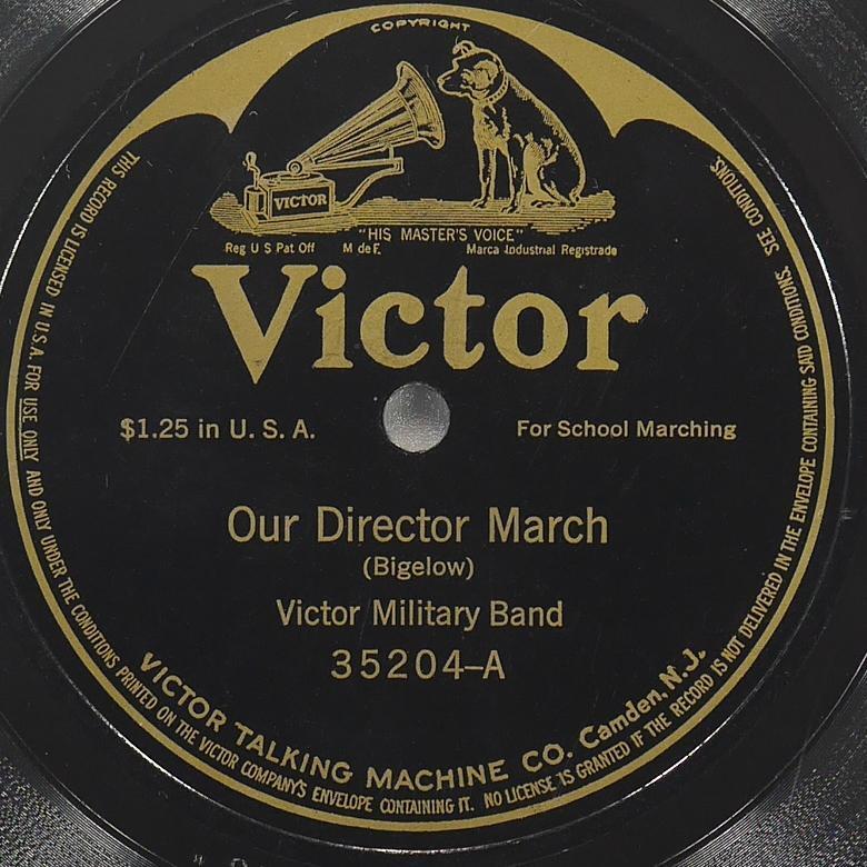 VICTOR MILITARY BAND Our Director March / Royal Trumpeters VICTOR 35204  78rpm