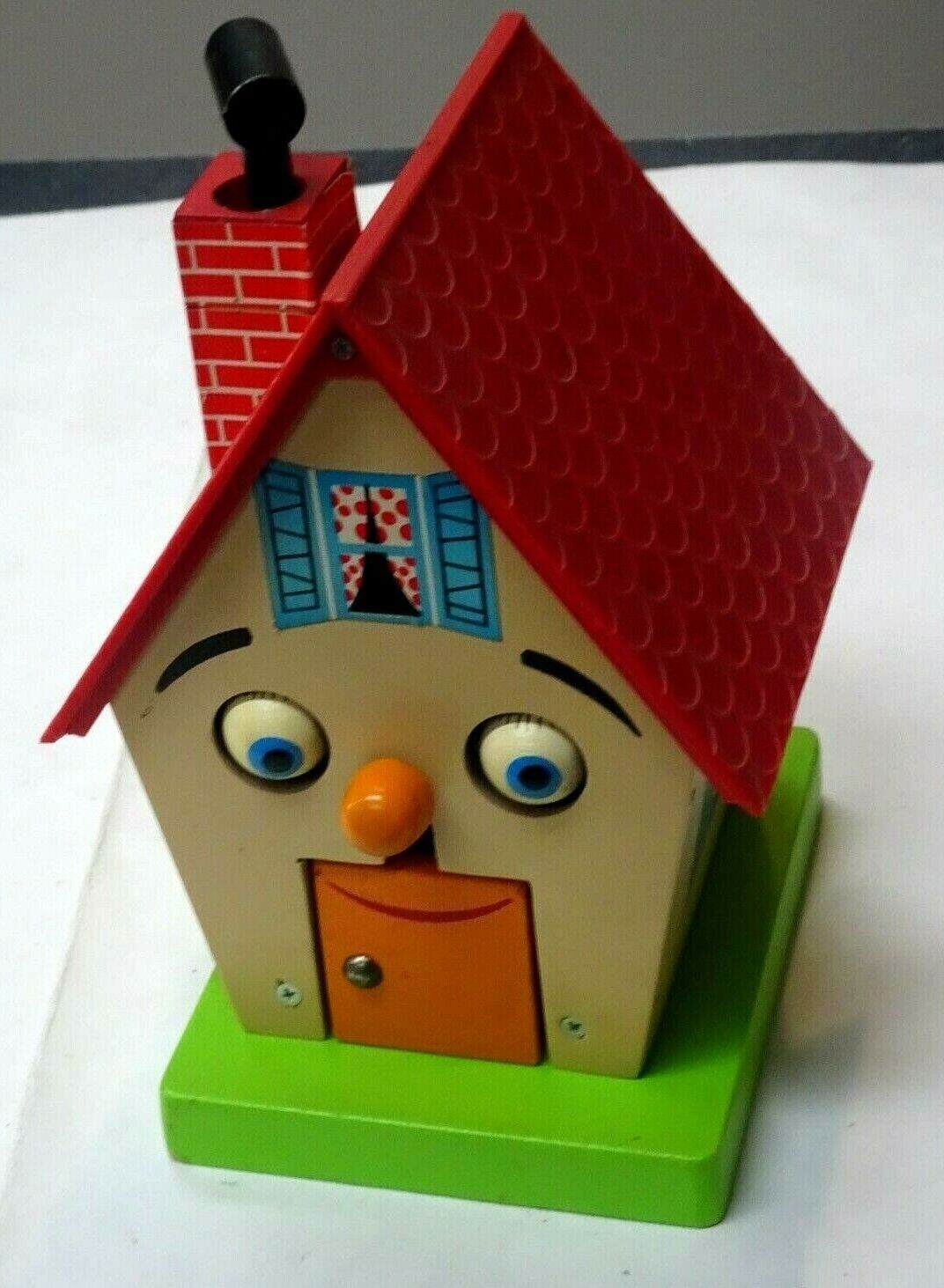 Vintage Schmid Wooden House w/Moving Eyes & Tongue Music Box Tune #151 WORKS