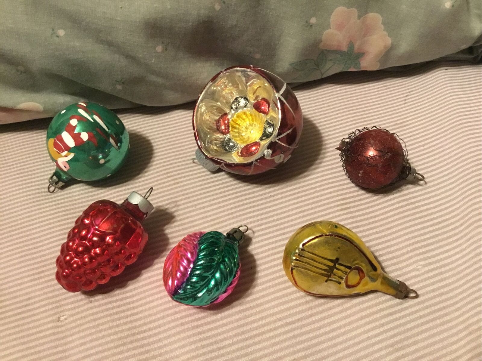 Xmas Vintage Mix Glass Small Ornaments,fruits,music,Santa,misc.