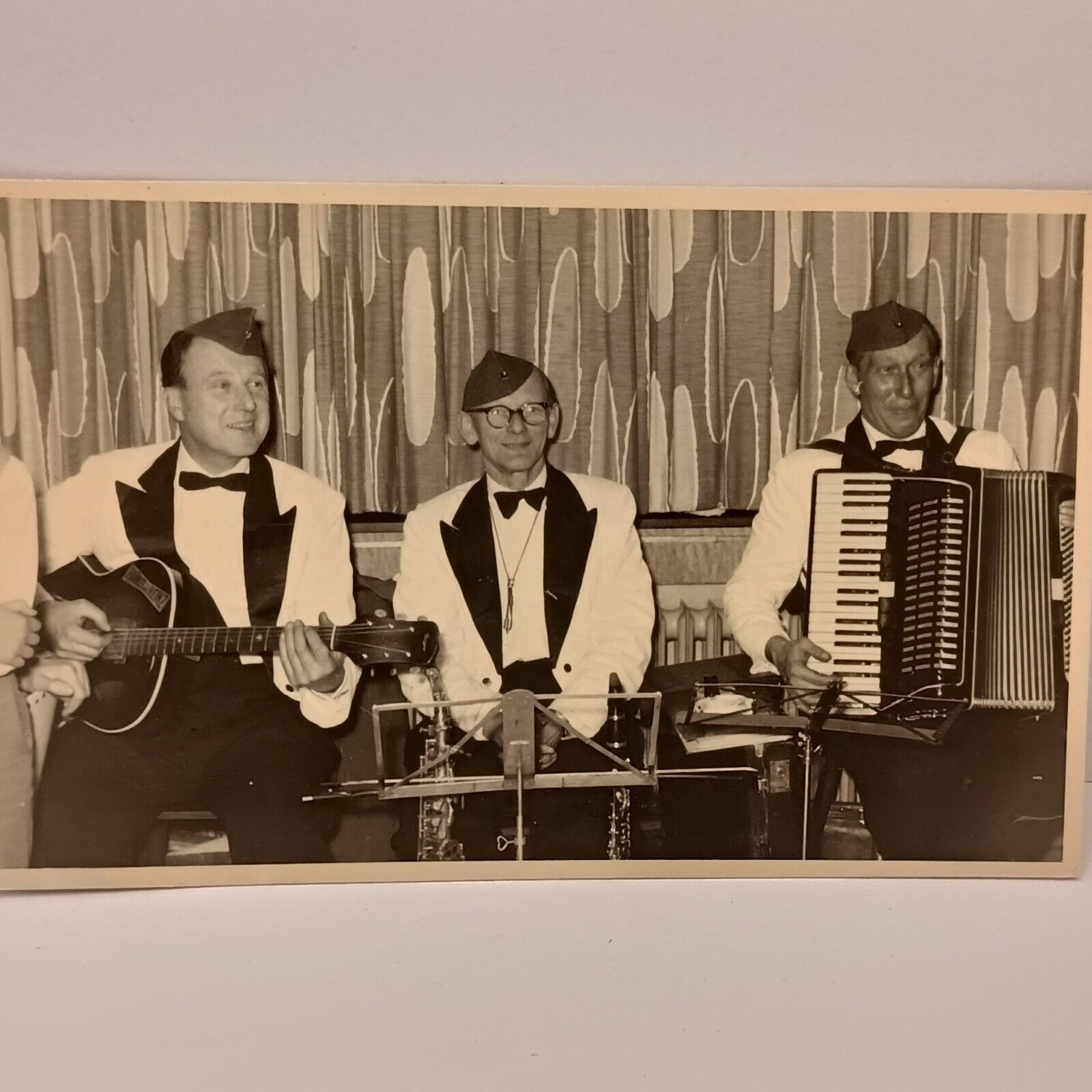 men, musicians, guitar, accordion vintage photo.√9