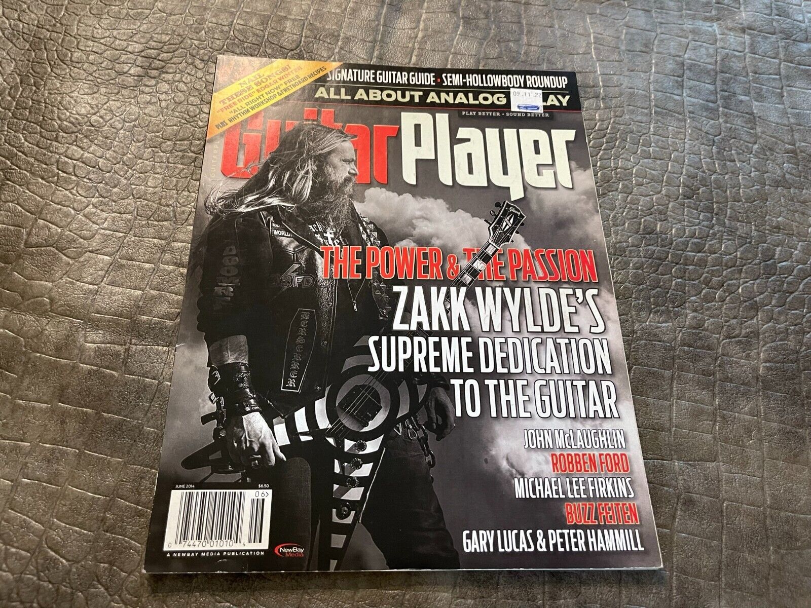 JUNE 2014 BASS PLAYER guitar music magazine ZAKK WILDE