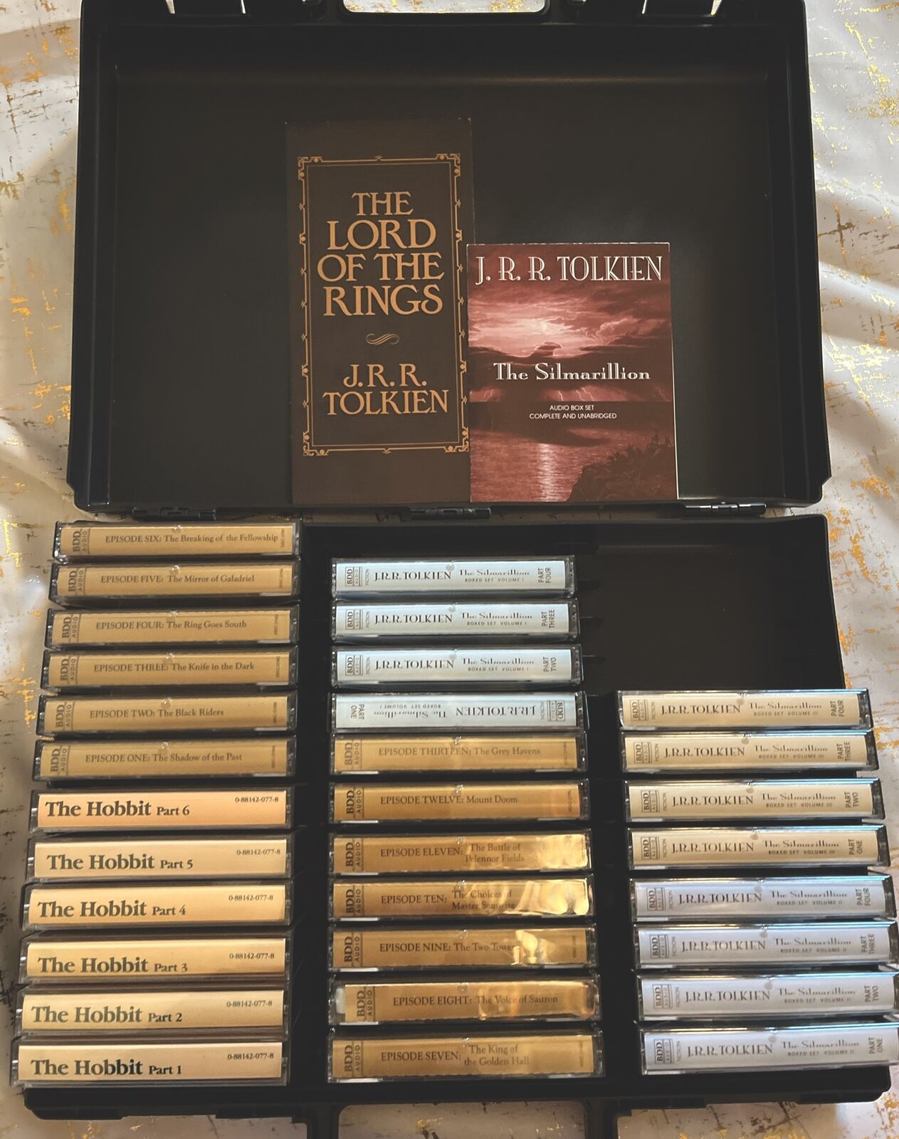 J.R.R Tolkien LOTR Hobbit Cassette Tape Lot Set Case The Silmarillion VTG Rare