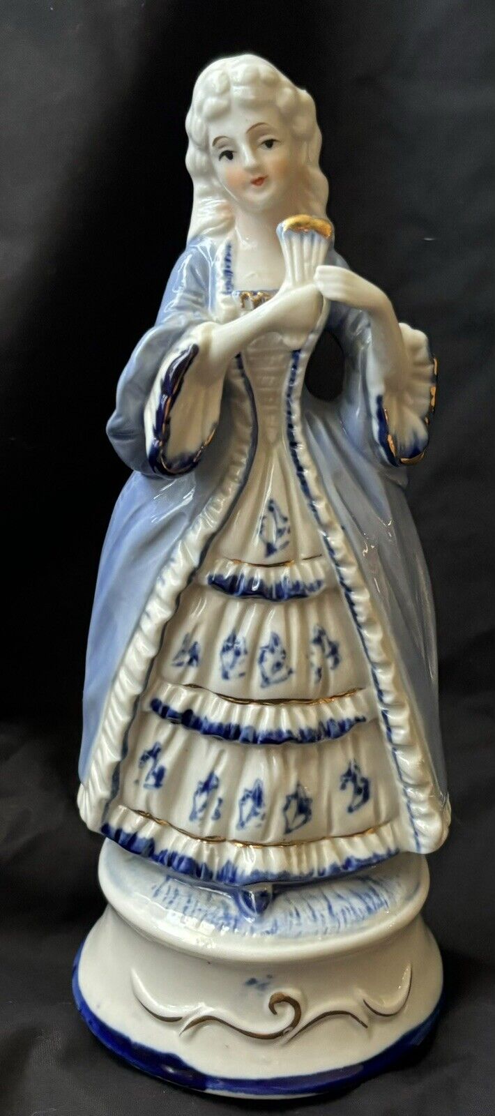Vintage Blue And White Victorian Lady Porcelain Figurine Music Box W/gold Trim