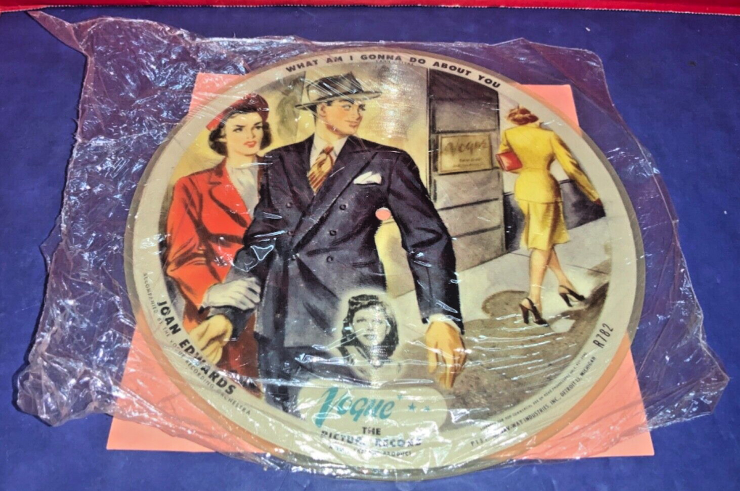 Vintage Joan Edwards Vogue The Picture Record R782 - STILL WRAPPED - AS IS