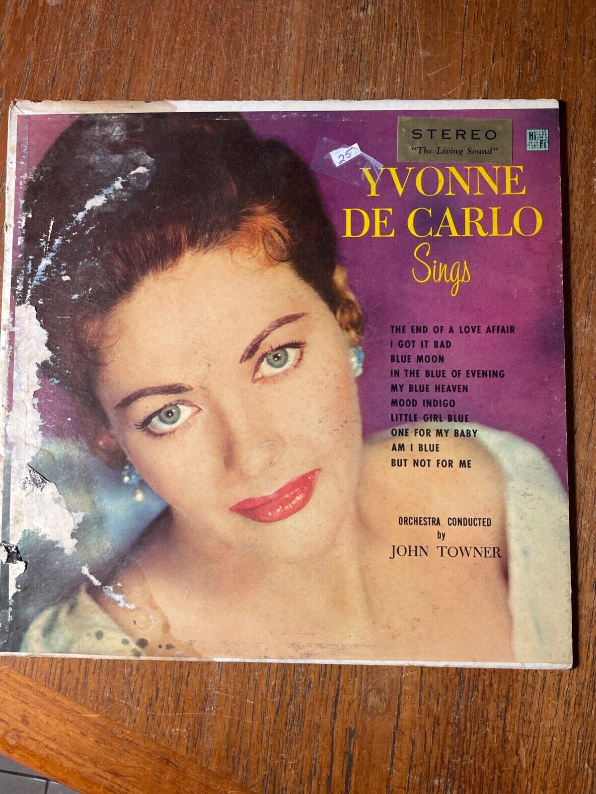 YVONNE DE CARLO Sings 1957 US ORG Masterseal Vocal LP The MUNSTERS