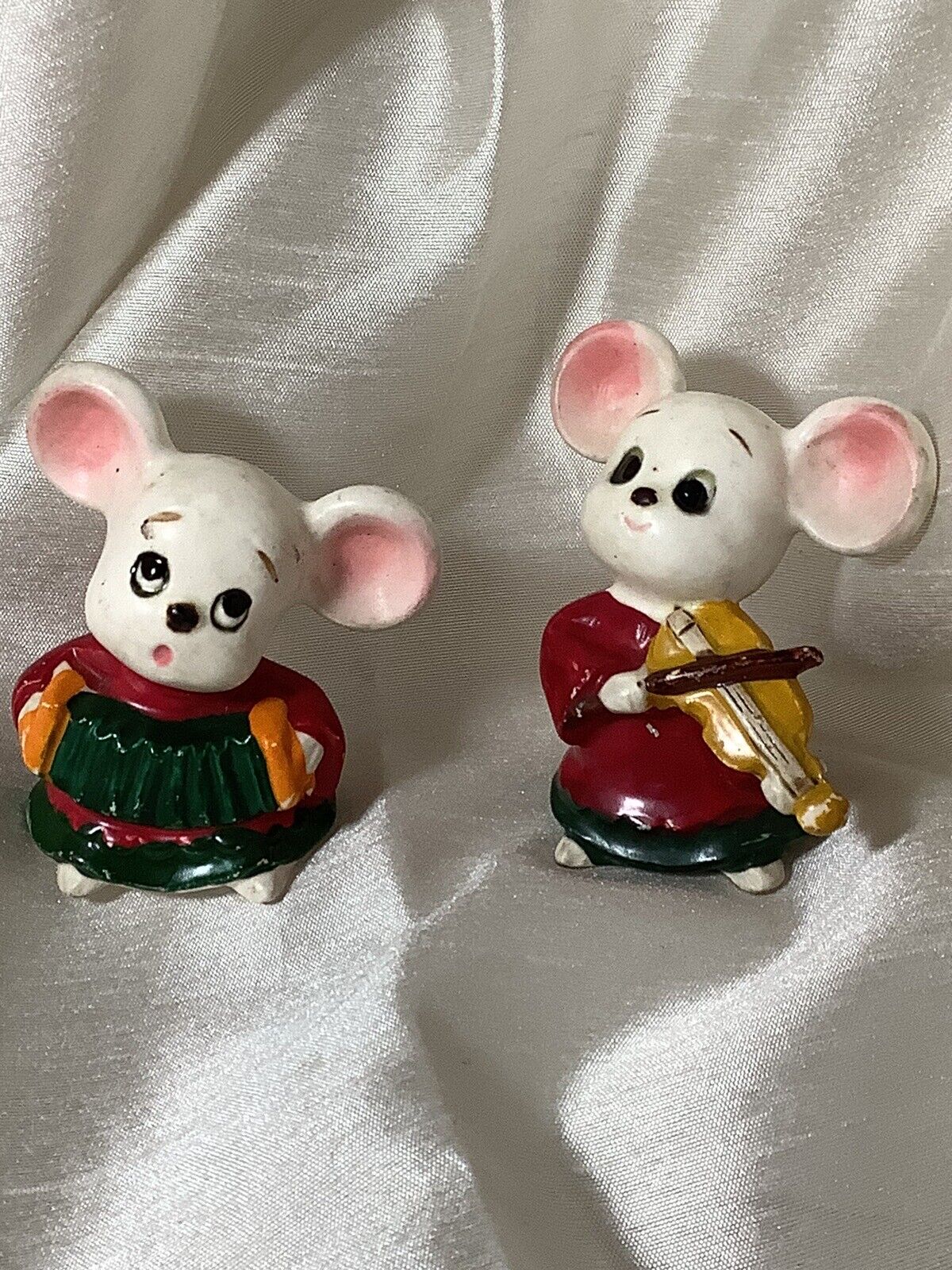 Vintage Lefton Porcelain Musical Holiday Mouse Figurines. Made In Japan Set Of 2