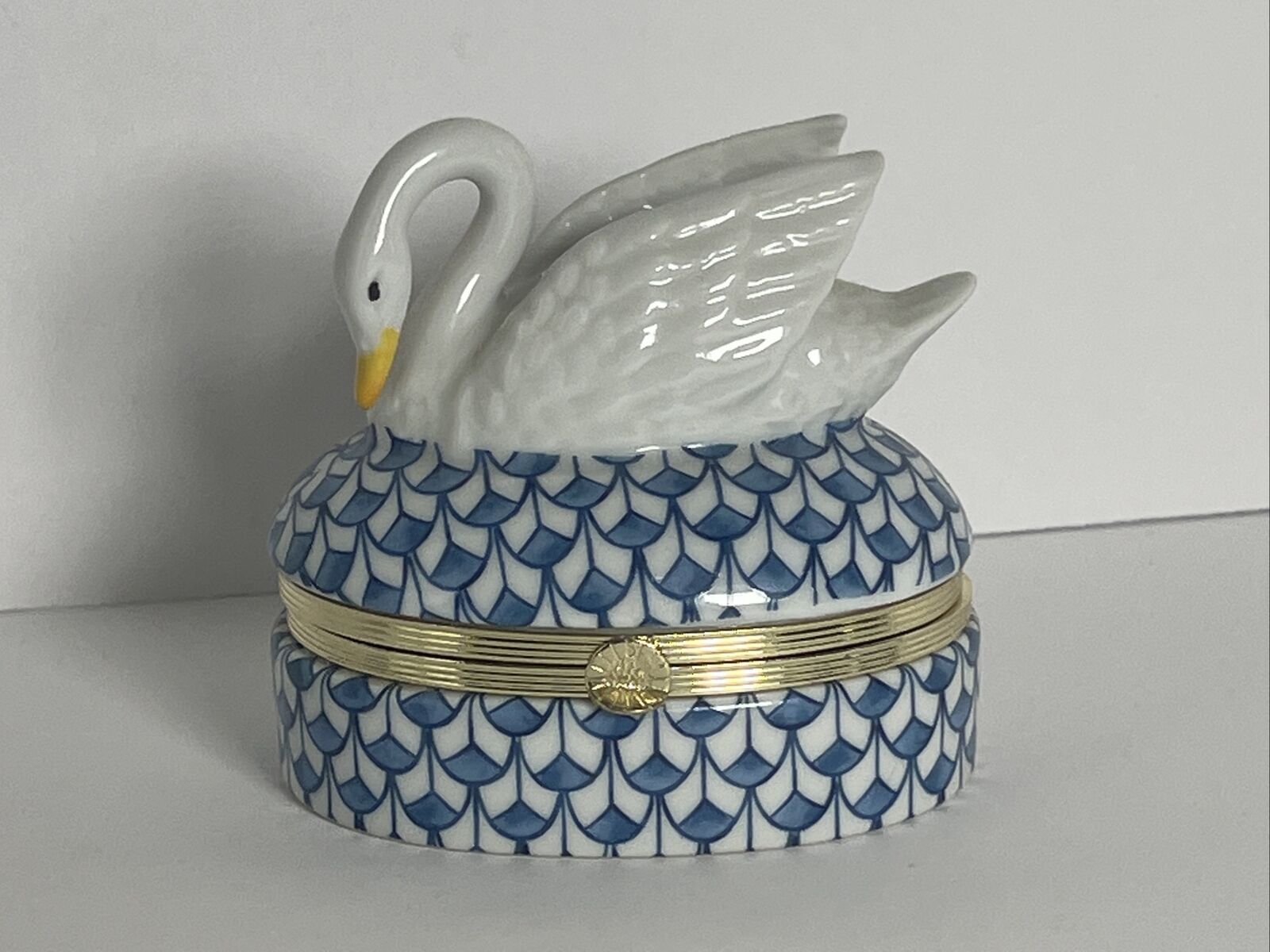 Vintage Goebel Music Box Swan on Blue Fish Scale Design Lidded Box – Swan Lake