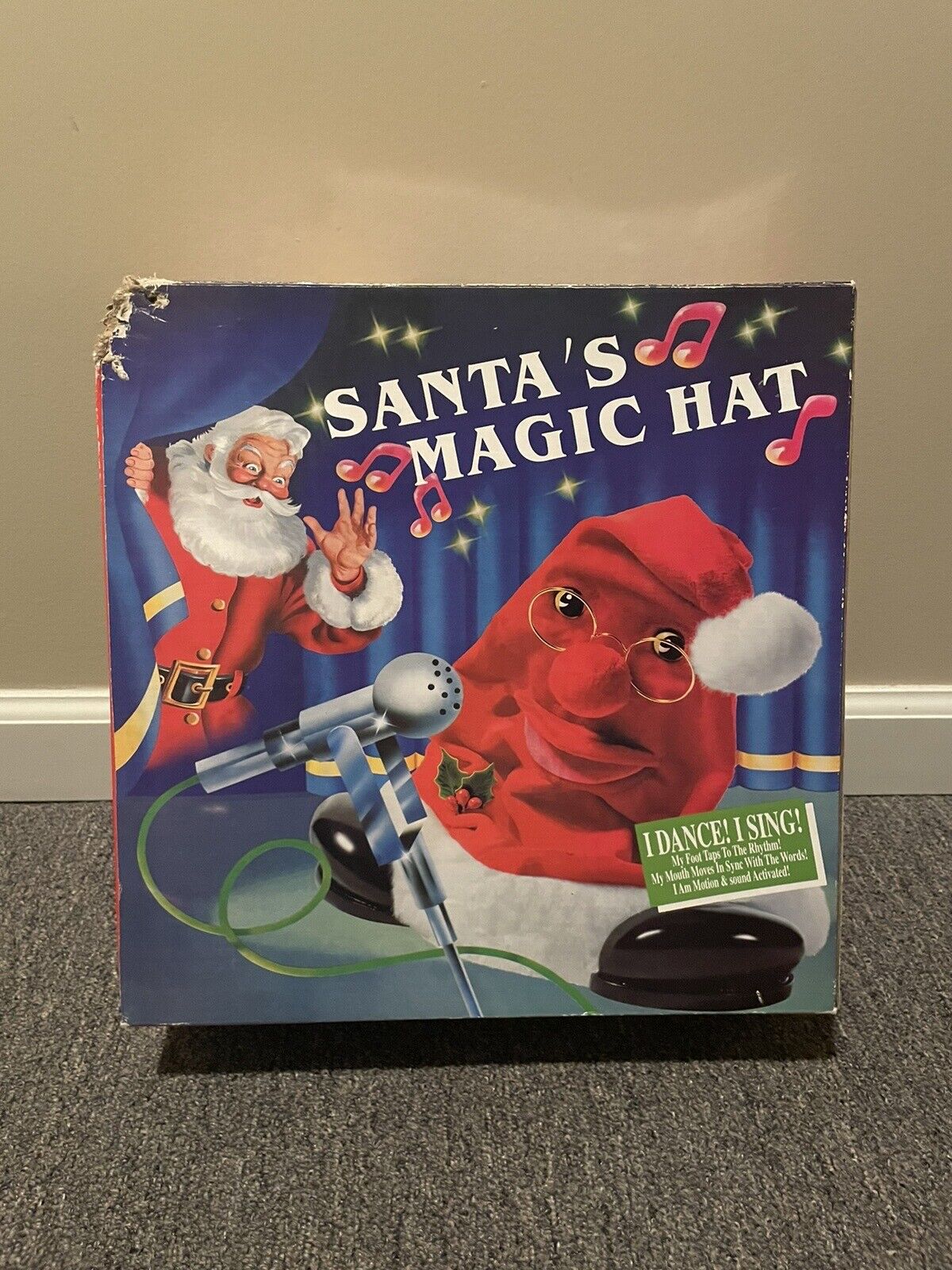 Vintage Santa’s Magic Hat Motion Activated Animated Dancing Singing Telco NEW