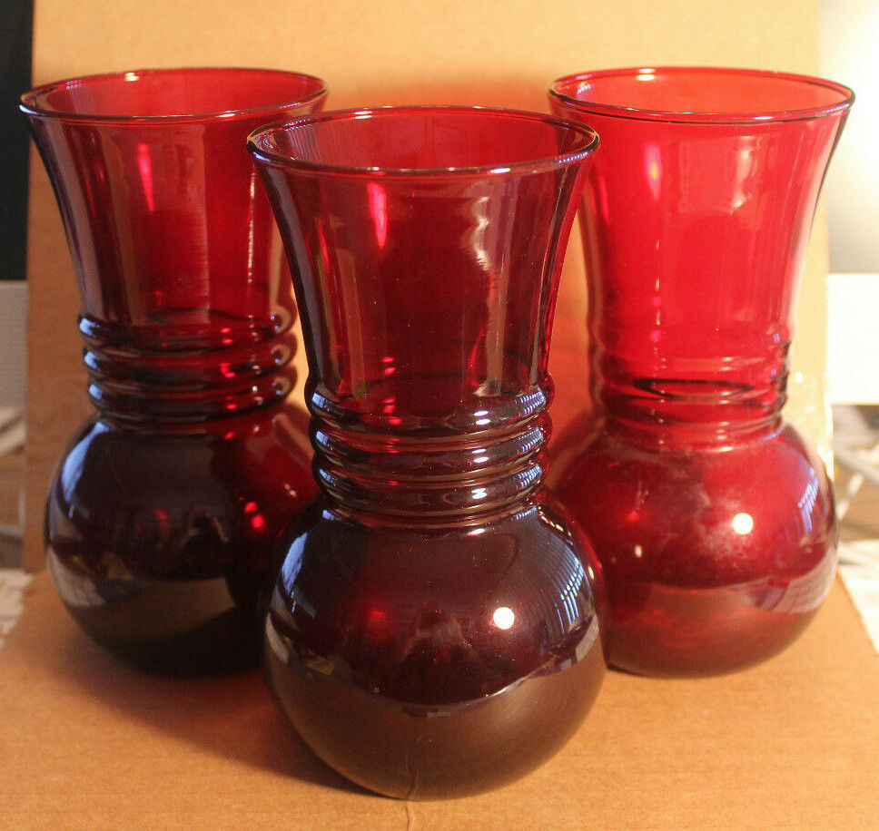 ANCHOR HOCKING ROYAL RUBY RED VASES / RIBBED MIDDLE  6 1/2\