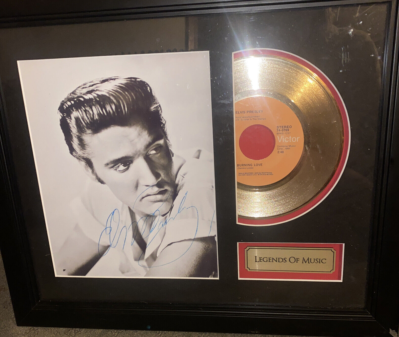 Legends Of Music Elvis Presley NUMBERED Gold Record “burning love” 384/500