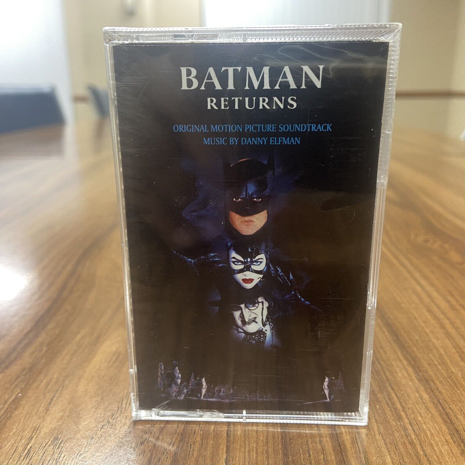 Batman Returns Soundtrack Cassette Tape Danny  Elfman Penguin Catwoman 1992