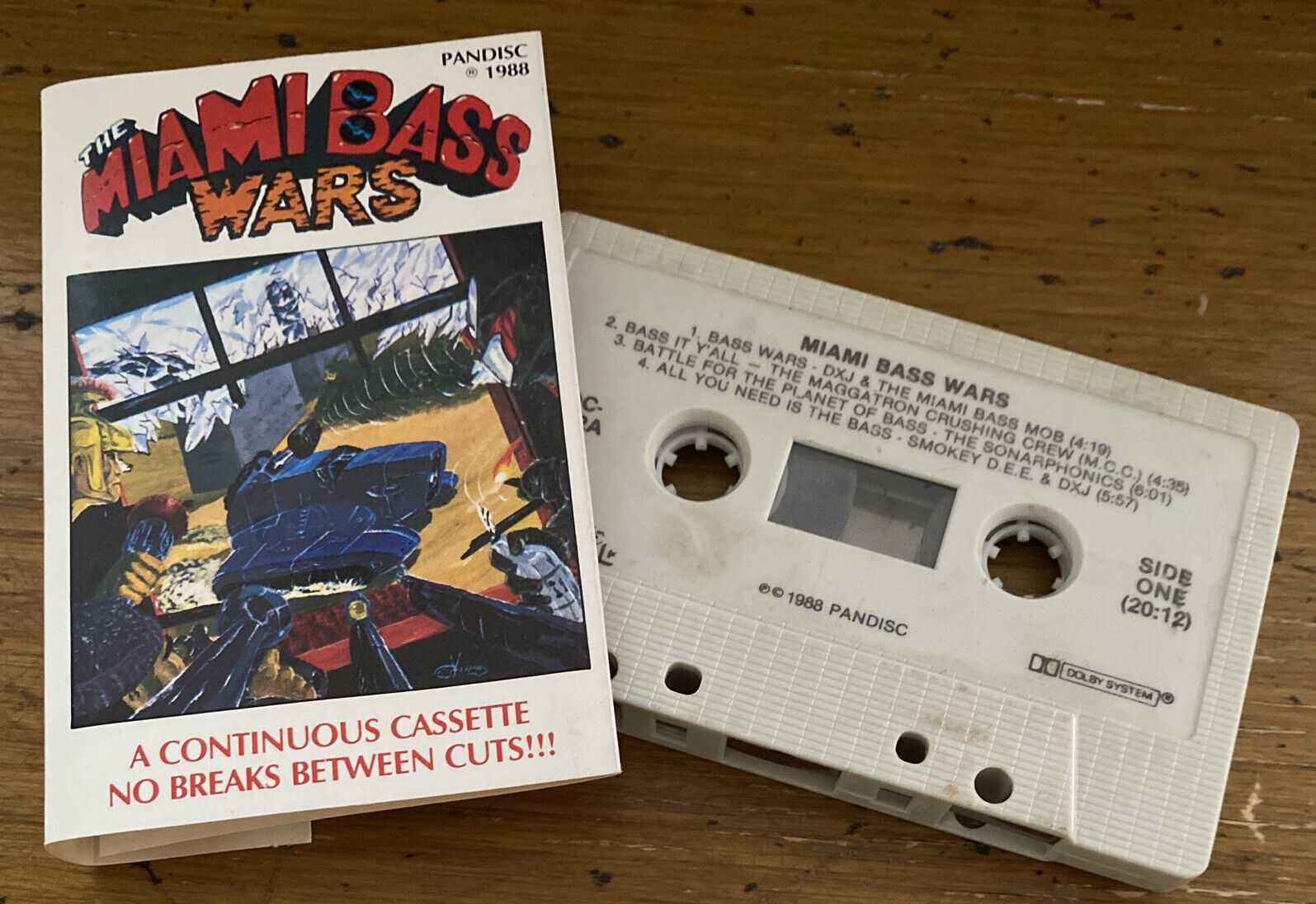 ♫ Vintage -Miami Bass Wars Cassette - VG+ - Original -