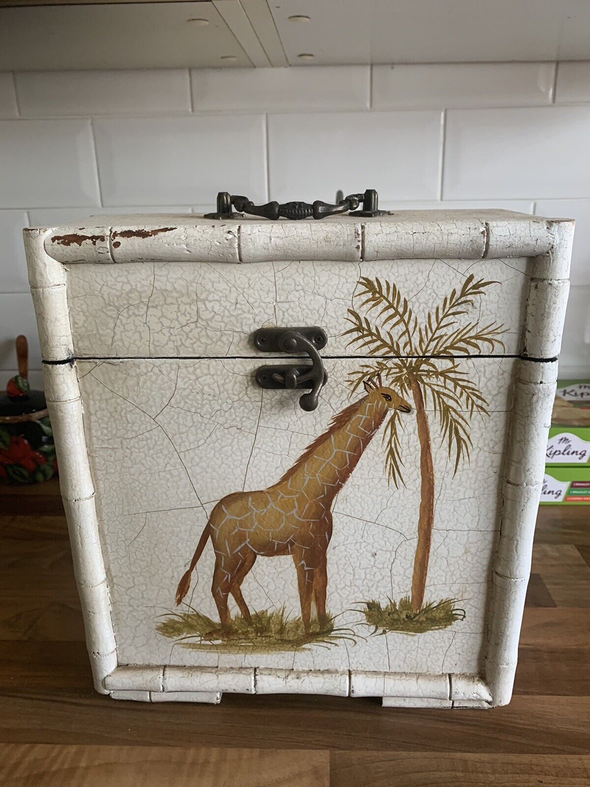Vintage unique giraffe antique 1940s Vinyl Record / Sewing Box Storage