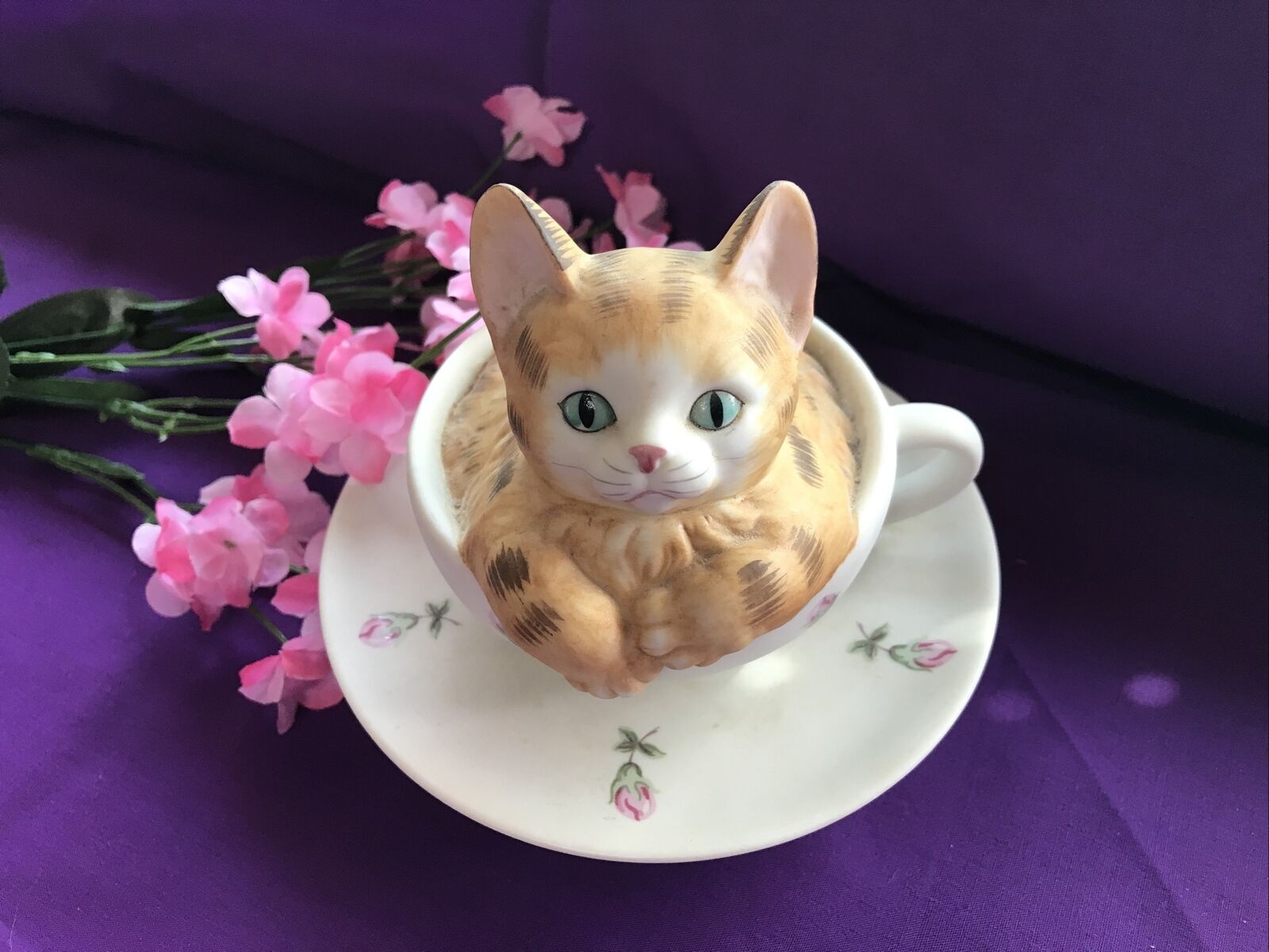 Vintage 1986 Seymour Mann Music Box Cat / Kitten In A Teacup \