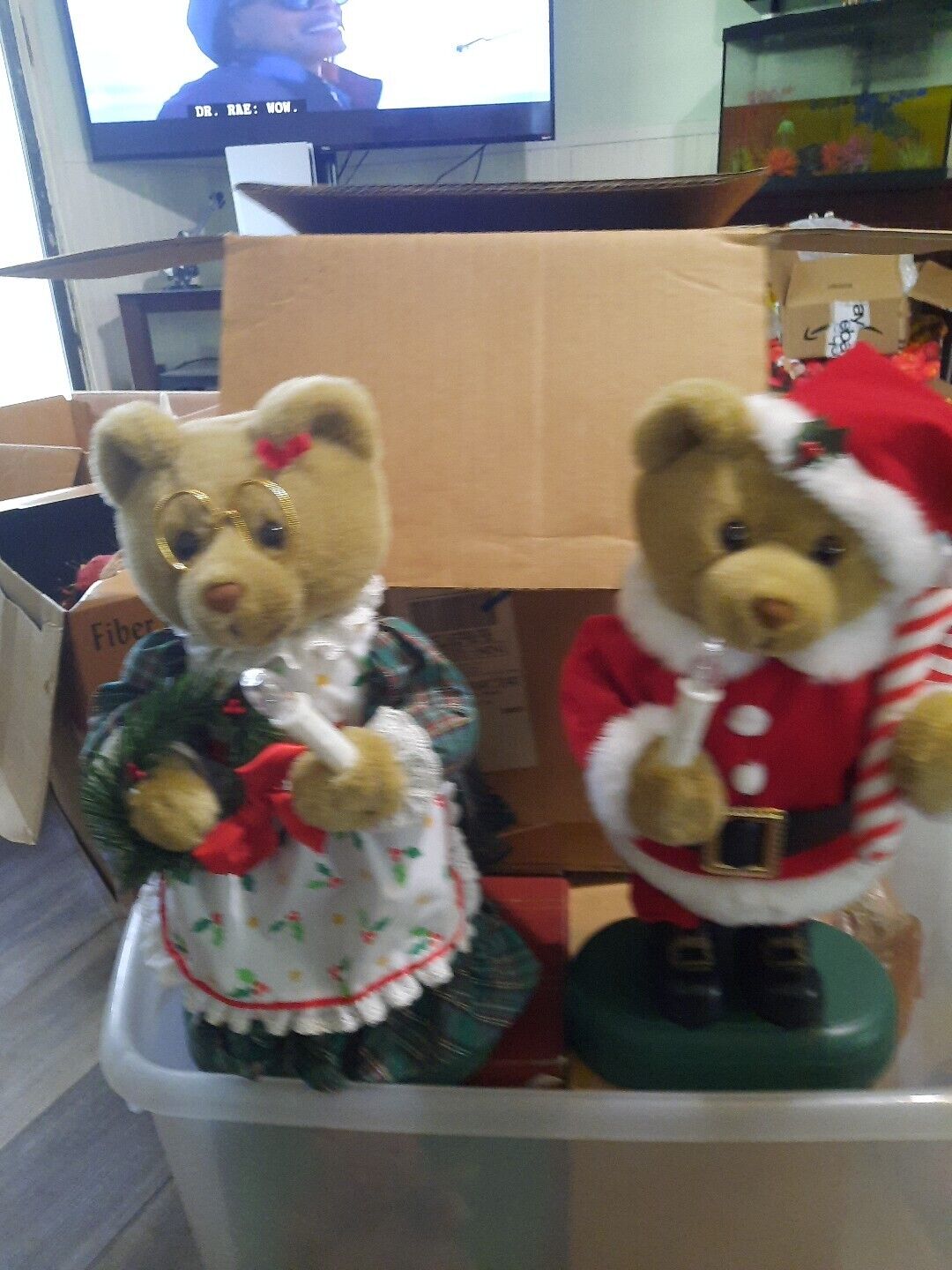 Vintage AVON Twinkling Musical Mr & Mrs Claus Teddy Bear Holiday Christmas WORKS