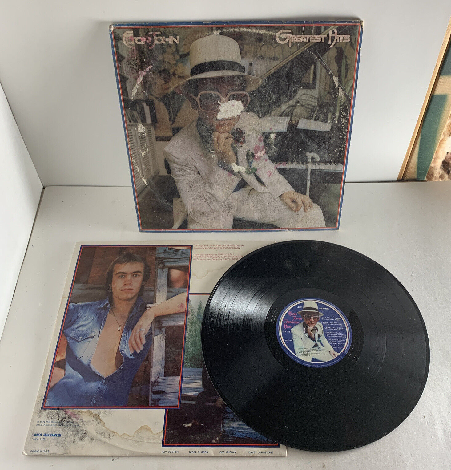 ELTON JOHN Vintage 1974 Vinyl Record GREATEST HITS Album With Insert