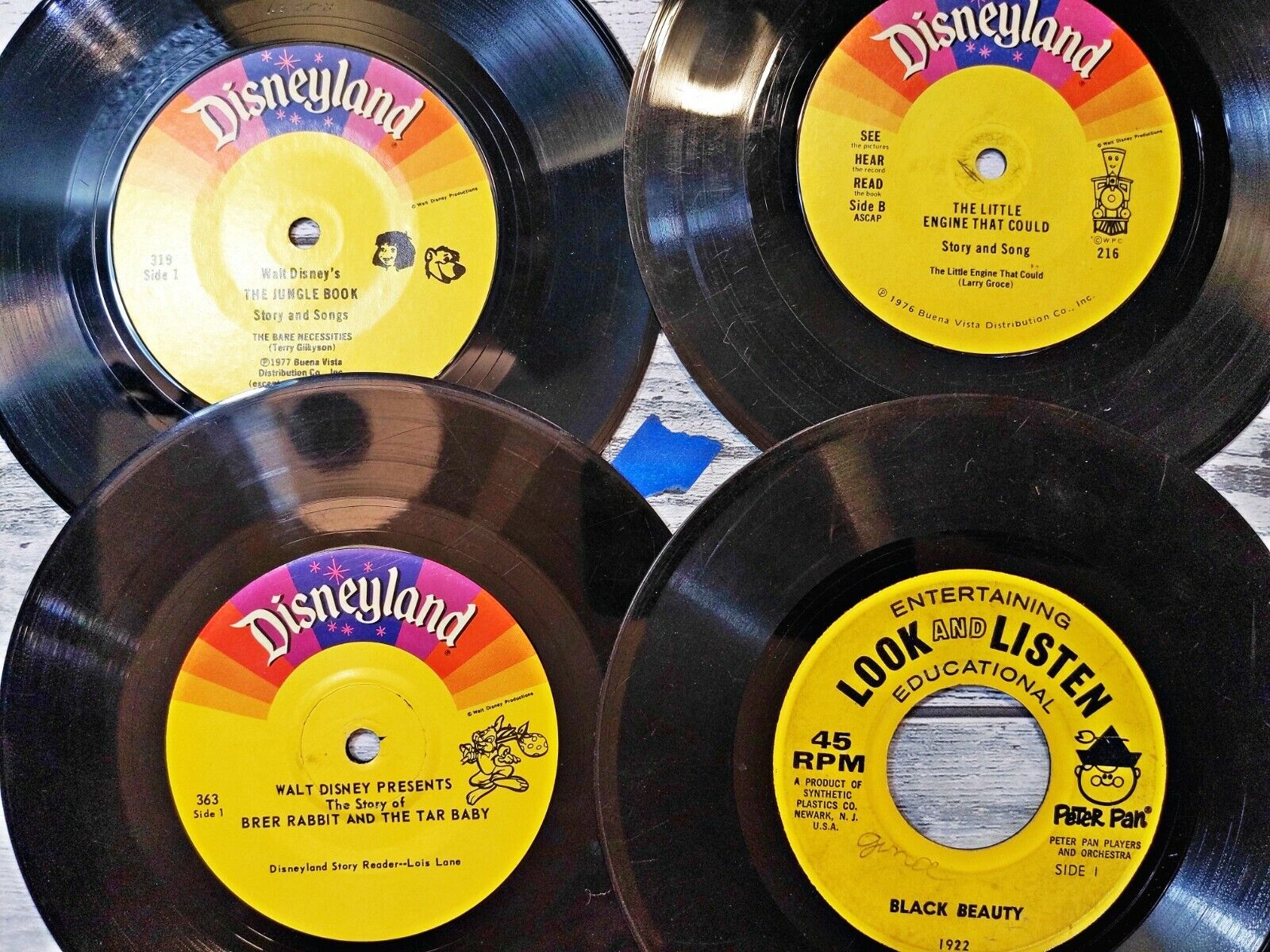 Walt Disney The Jungle Book Book and Record 45 RPM AND 3 EXTRA 45 RPM VINYLS