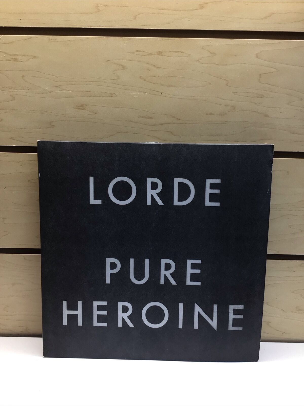 Pure Heroine by Lorde (Record, 2013) VERY GOOD CONDITION