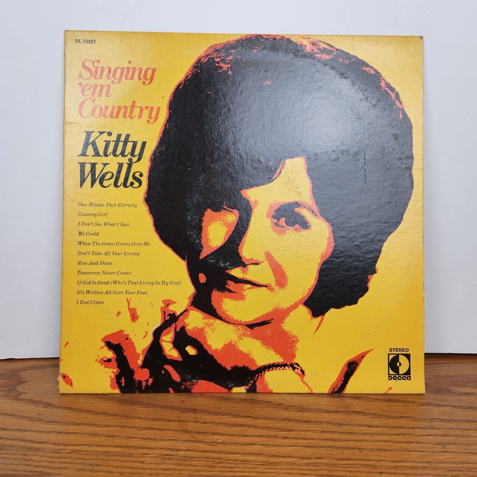 Vintage Kitty Wells - Singing \'Em Country - 1970 - Vinyl Record LP PROMO