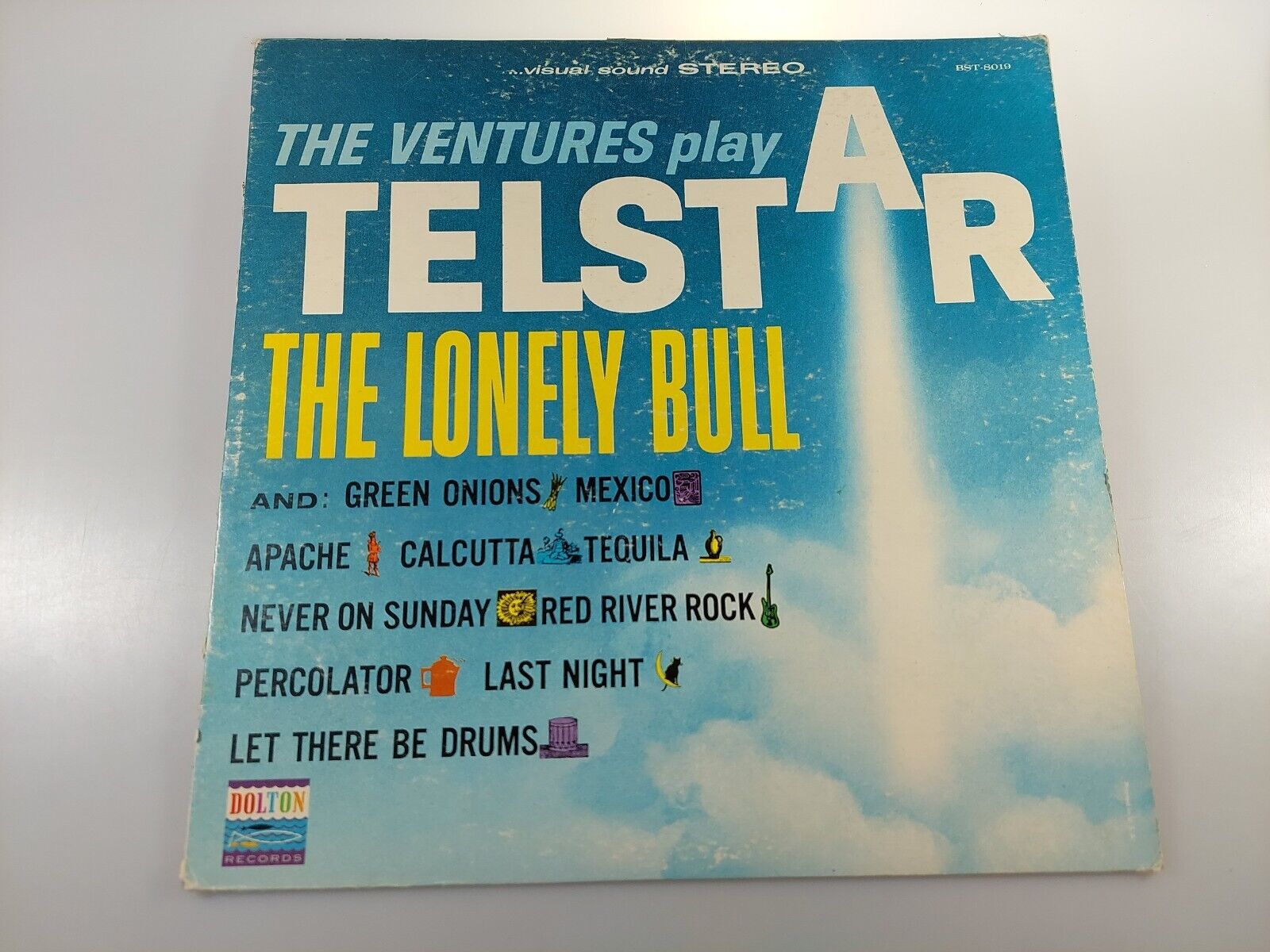 The Ventures - Play Telstar, Lonely Bull - 1962 Vinyl LP - Surf Guitar FREESHIP 