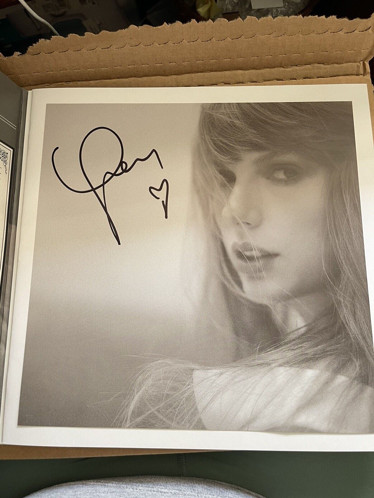 Taylor Swift TTPD Vinyl + “The Manuscript\