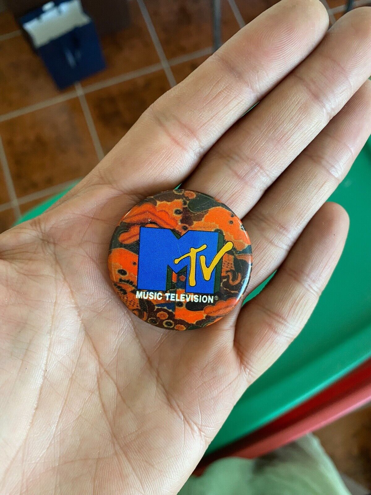 Vintage  MTV Logo Music Button Pin 