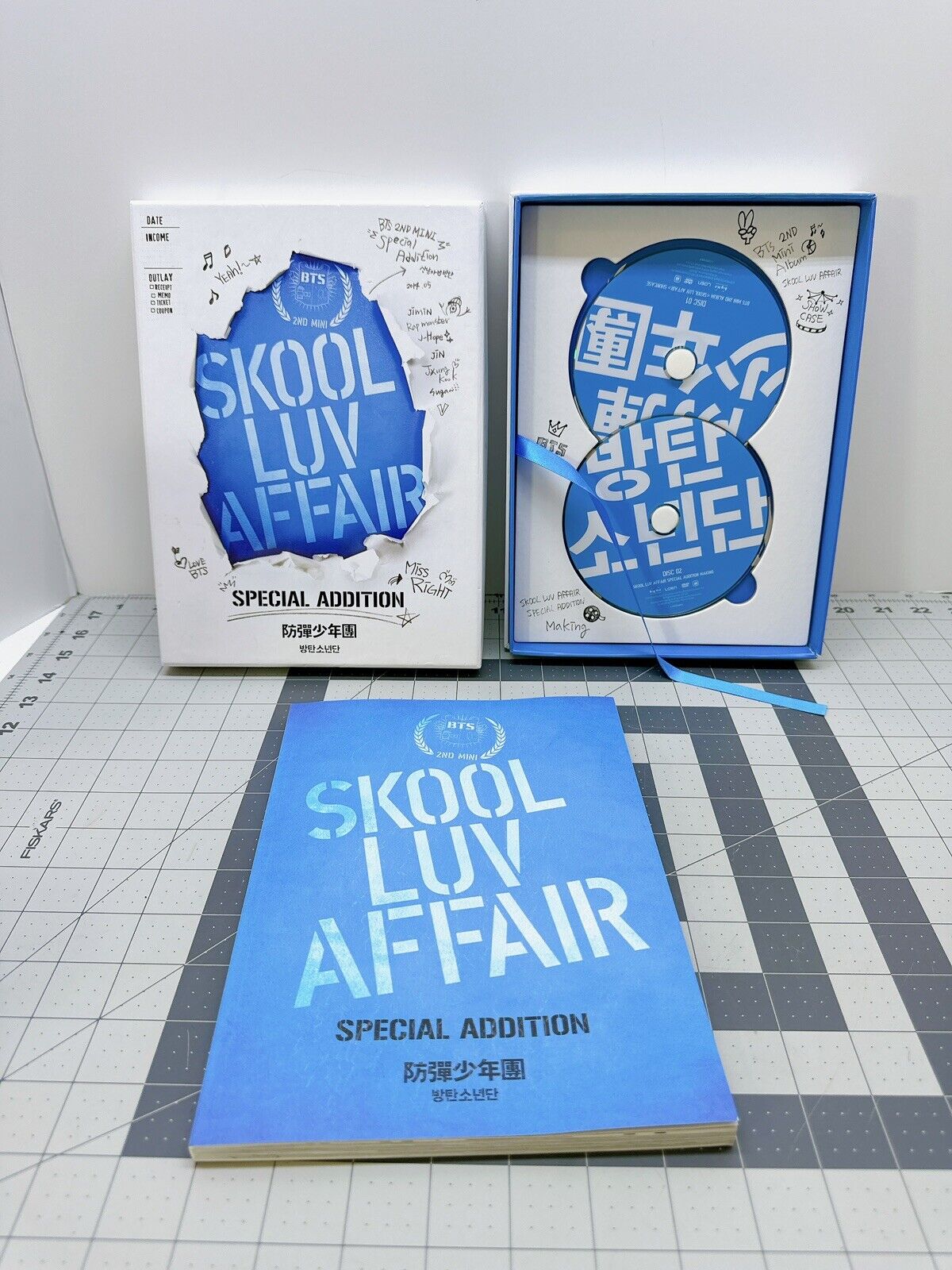BTS - Skool Luv Affair (Special Addition) (CD/2DVD) | UNSEALED With PHOTOCARD