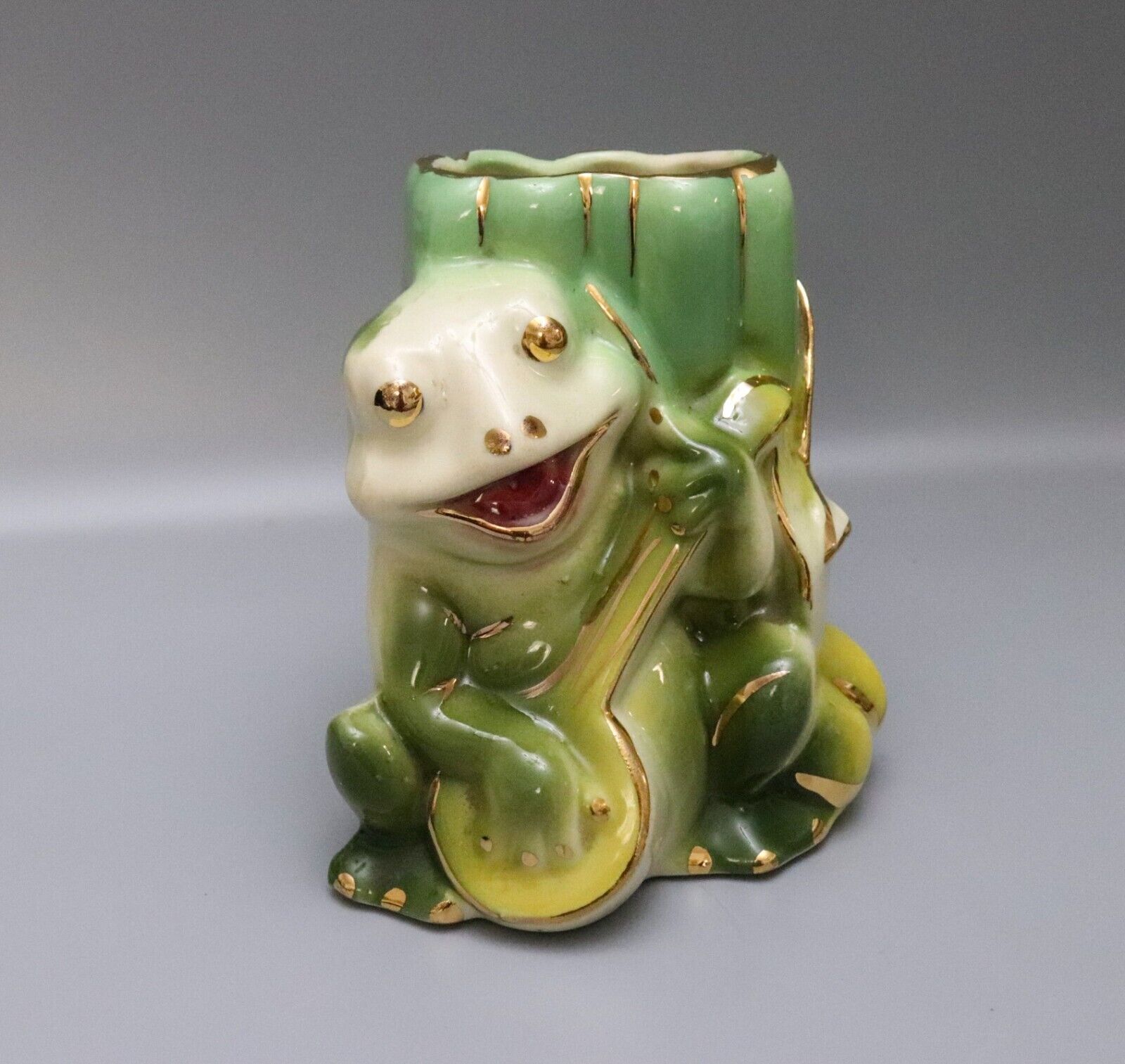  Ceramic Frog Planter Vase Playing Banjo Tulips Gold Accents MCM