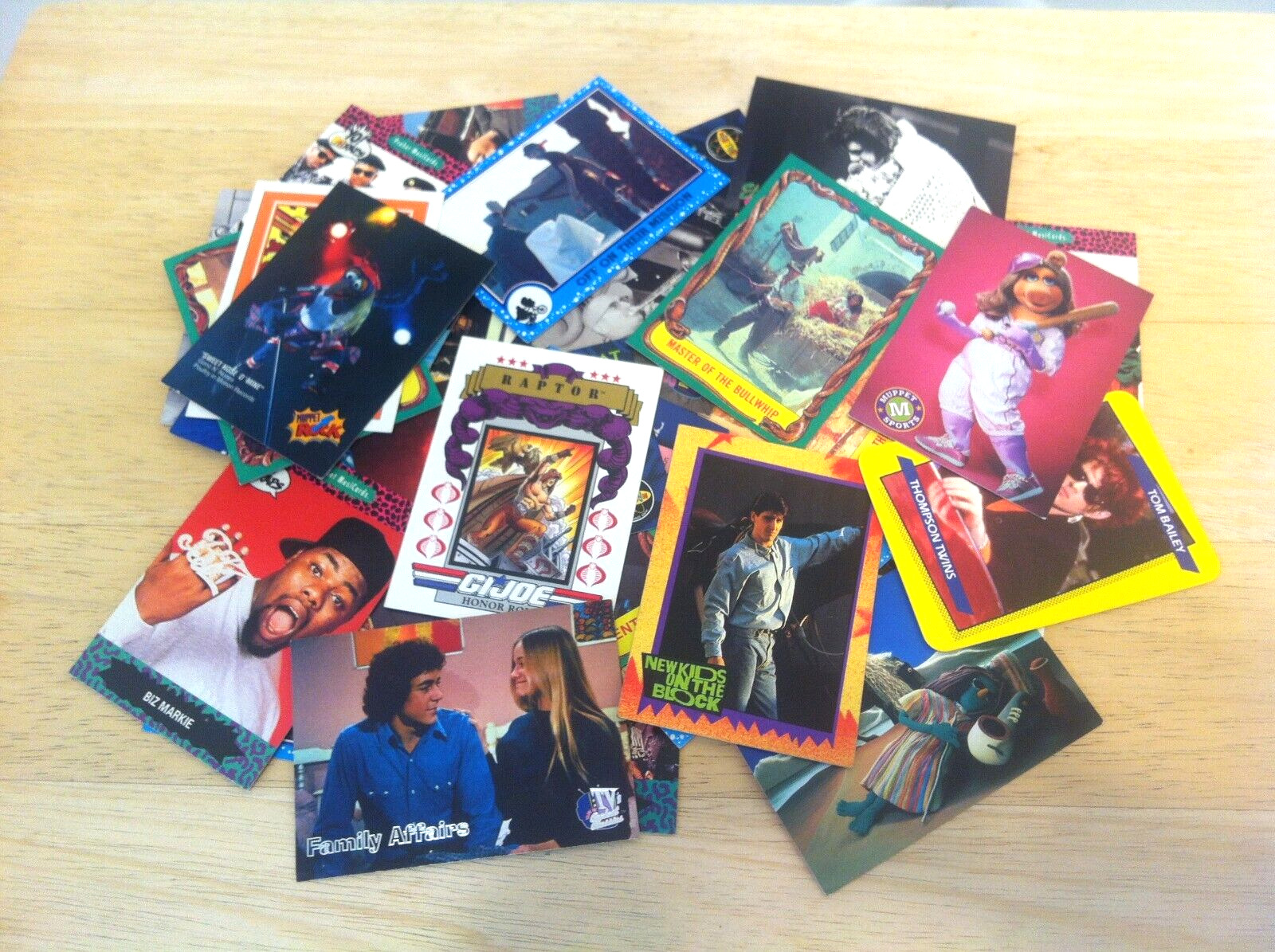 50 Assorted Vintage Non-Sport Trading Cards --TV/Movies + Music-- Lot #2