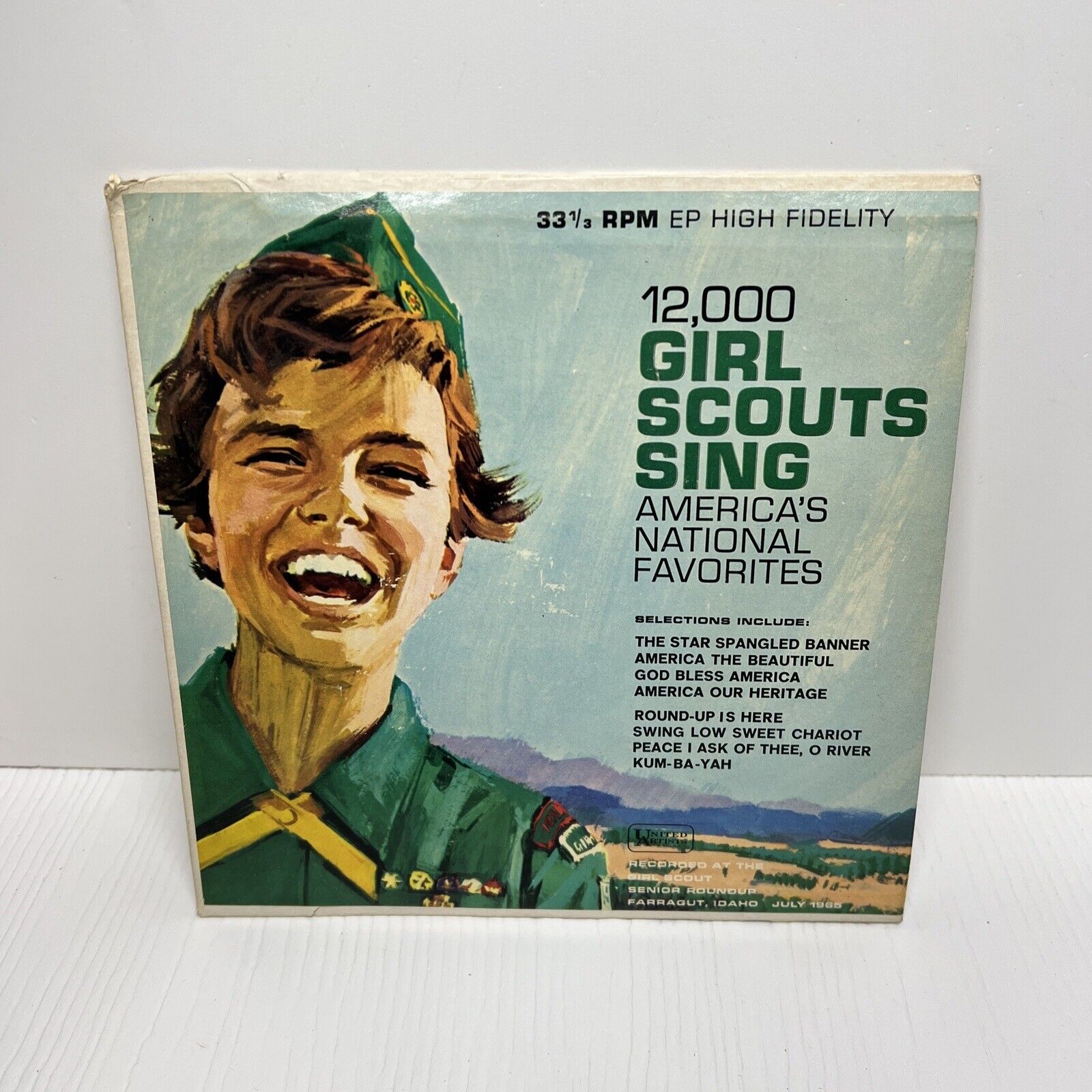 12,000 Girl Scouts Sing Compact 33 & PS-America's National Favorites