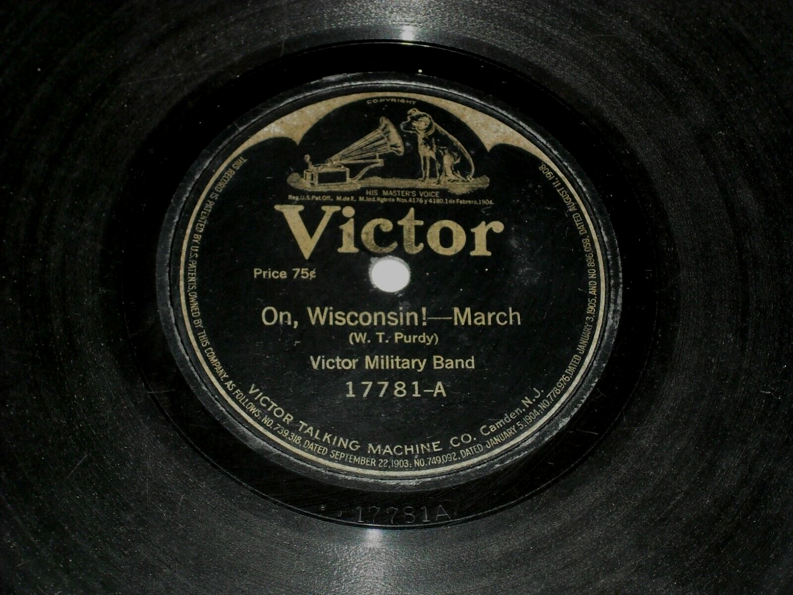 VICTOR MILITARY BAND-On, Wisconsin (1915) VICTOR 10\