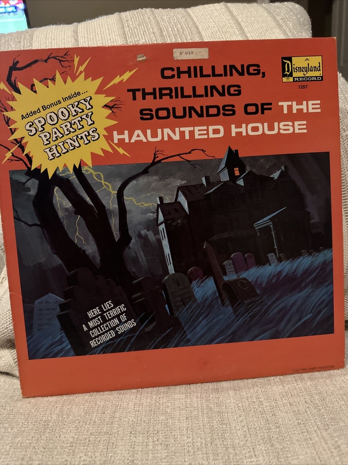 Chilling Thrilling Sounds Of The Haunted House LP DQ-1257 1964 Record Halloween