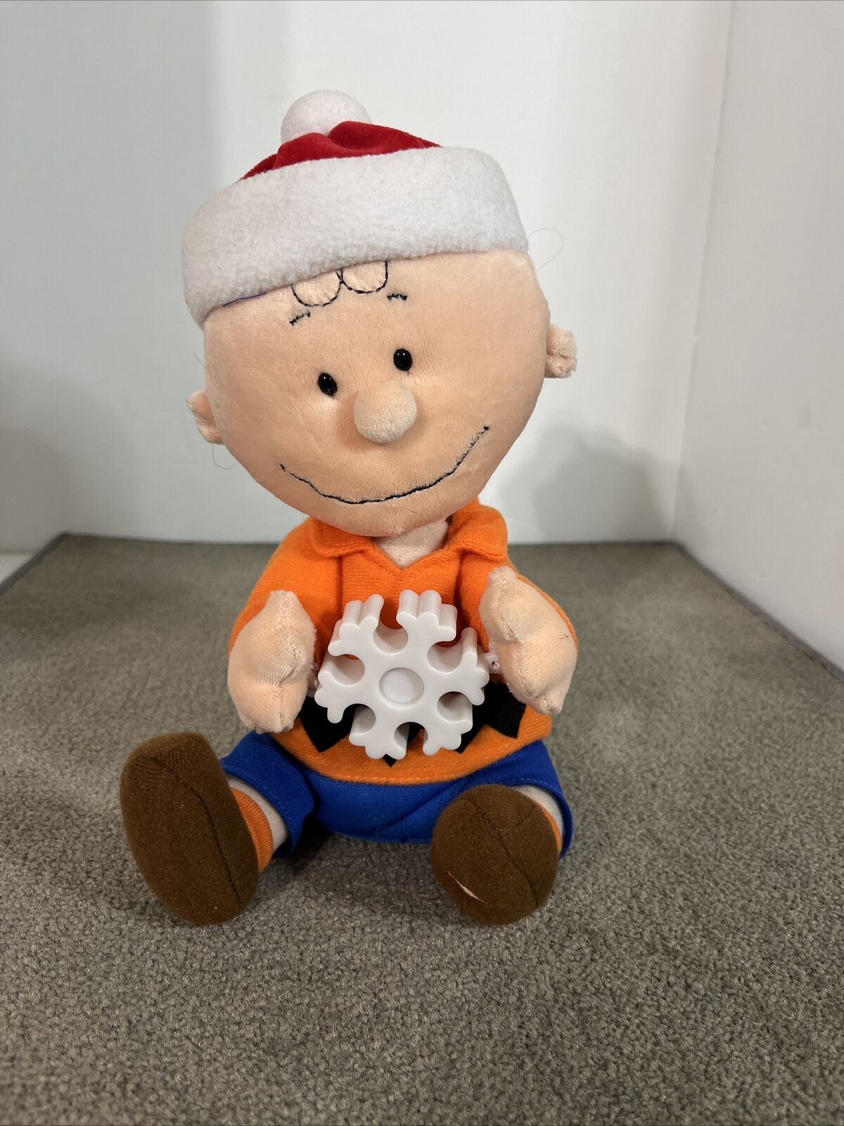 Vintage Gemmy Peanuts Charlie Brown Light Up Snowflake Plush Music Dances Moves
