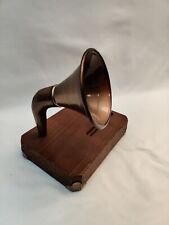 Hammer & Axe Wood Smartphone Amplifier with Brass Gramophone Horn picture