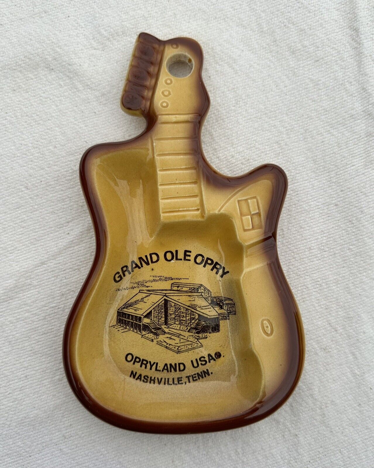 Vintage Brown Grand Ole Opry Guitar Souvenir Ashtray Nashville, Tennessee