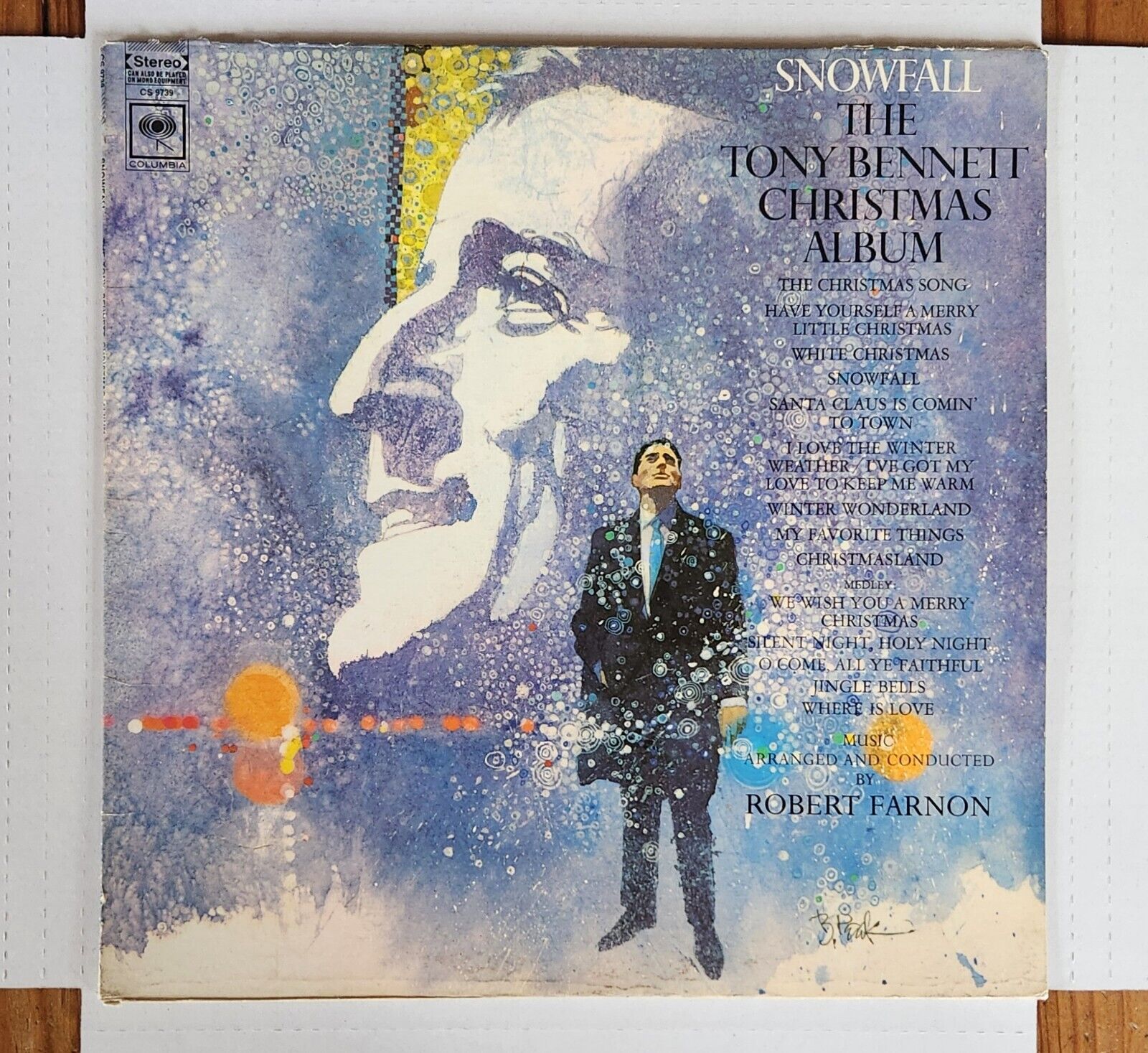 Vintage 1968 Snowfall: The Tony Bennett Christmas Album  (+FREE GIFT) 