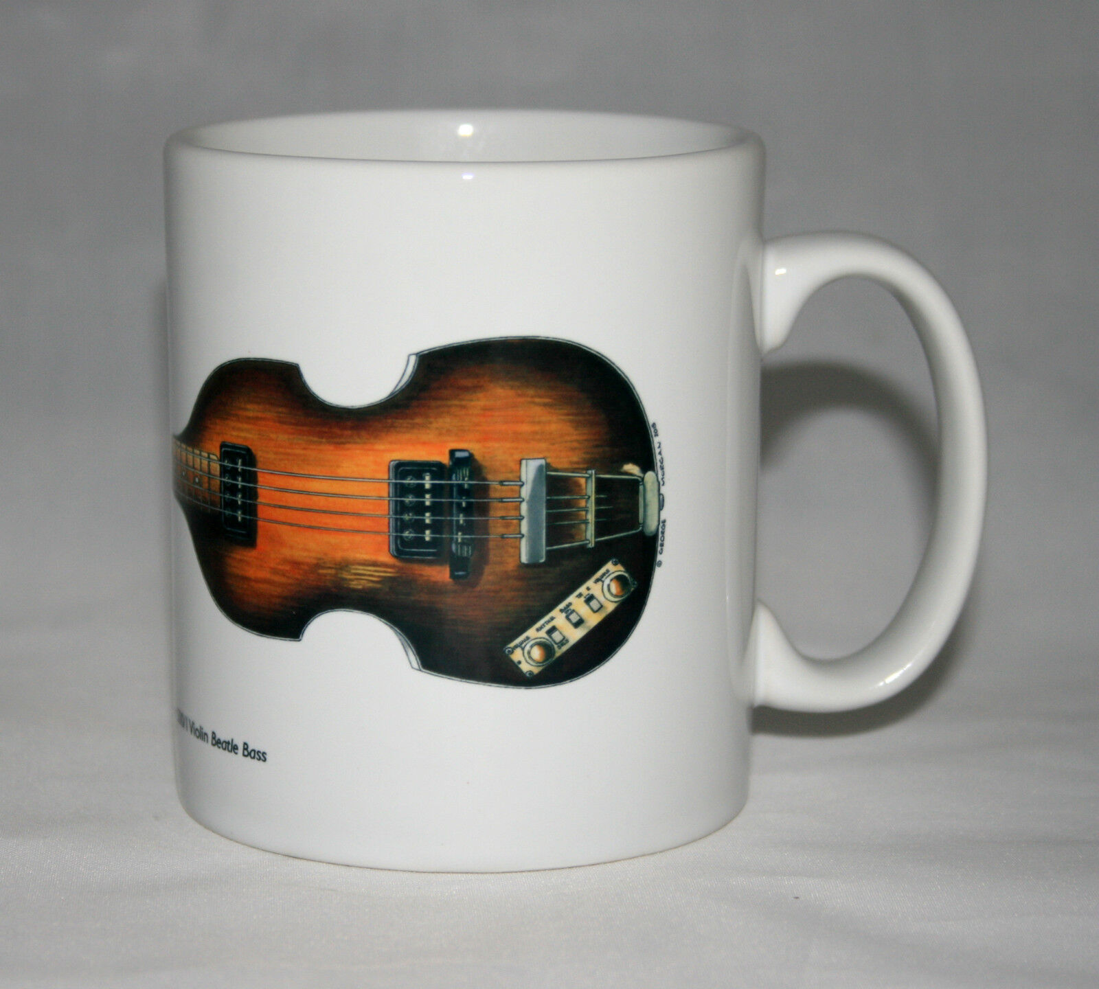 Guitar Mug. Paul McCartney\'s Hofner 500/1 Beatle Bass Illustration.