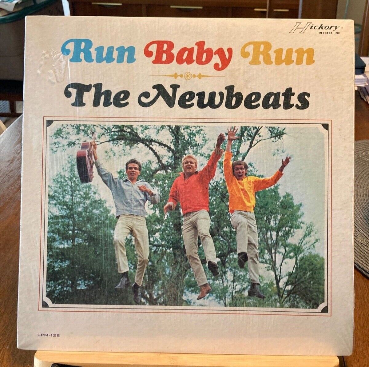 The Newbeats- Run Baby Run LP~HICKORY Original (1965) Mono~Shrink~NM/EX