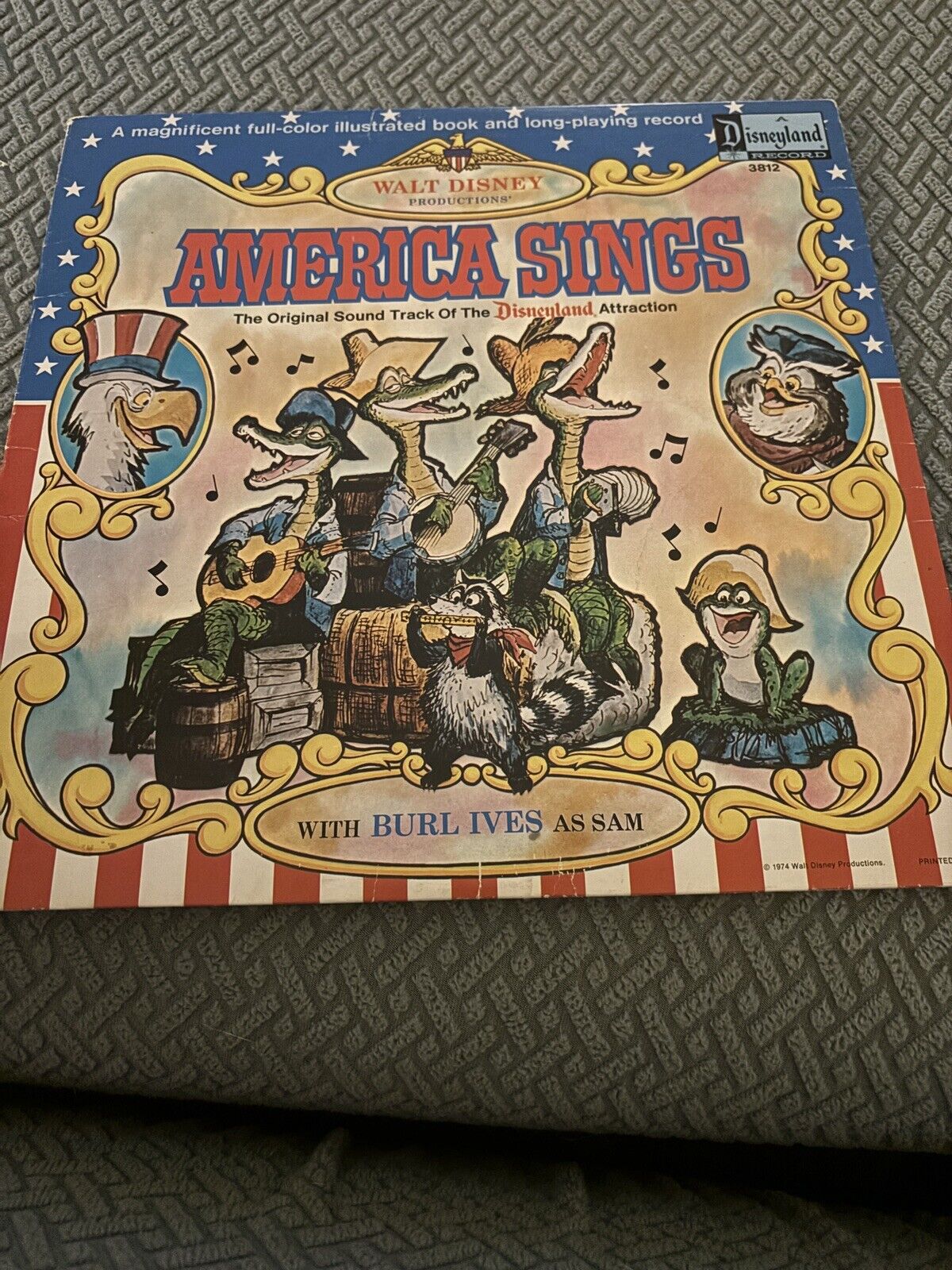 Disneyland America Sings 1974 LP By Burl Ives W/Book Walt Disney Extremely RARE