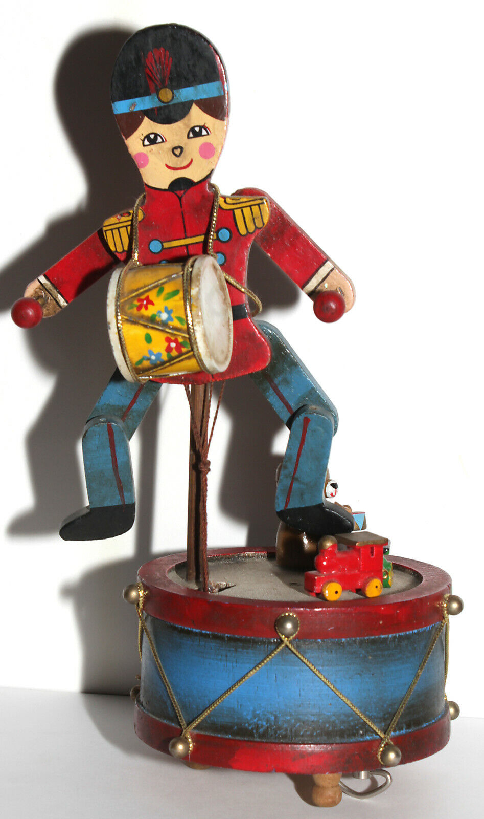 Vintage1980 Enesco Wooden Toy Soldier Music Box Parade Of The Wooden Soldiers